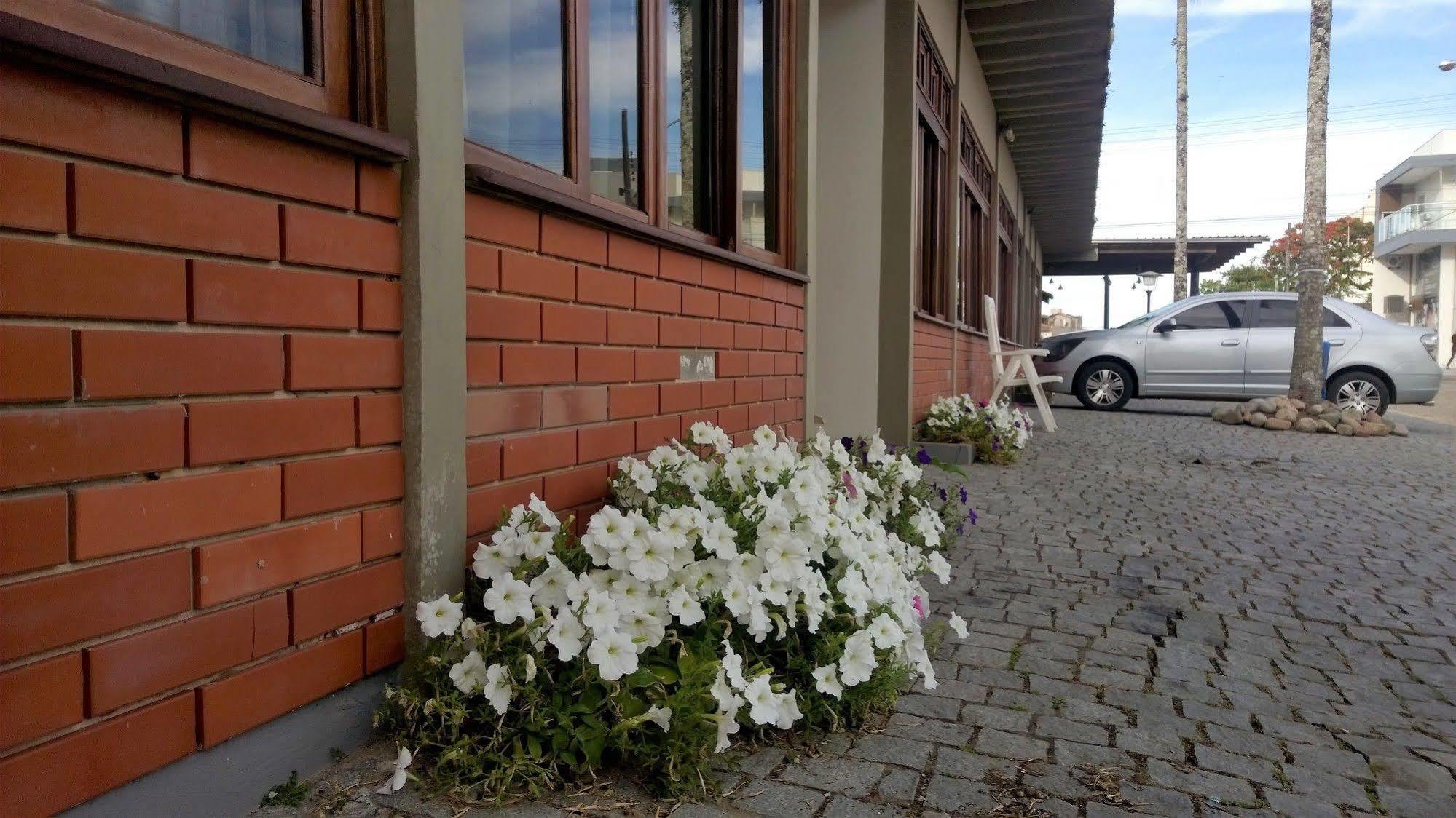 Hotel Picarras Пенья Экстерьер фото
